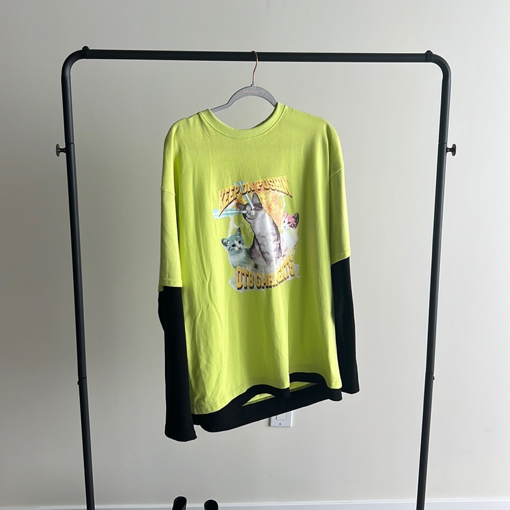 QT8 Vintage Long Sleeve Shirt. Like New